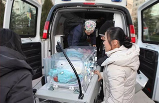 文山市妇婴监护型护送
